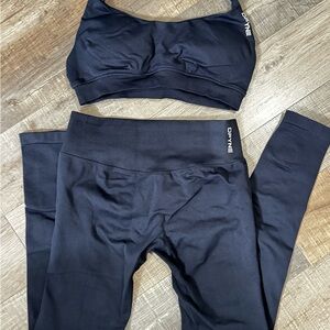 DYNE Women's Black Leggings and Sports Bra Set